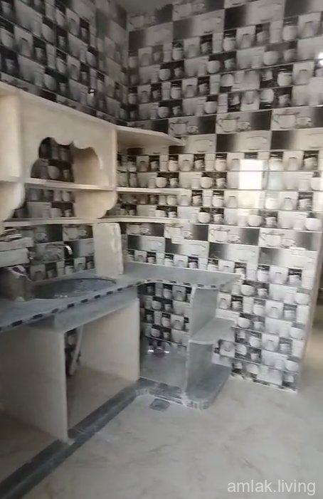 للبيع ثلاث غرف ومنافع على زاوي الموقع الشيخ تلت