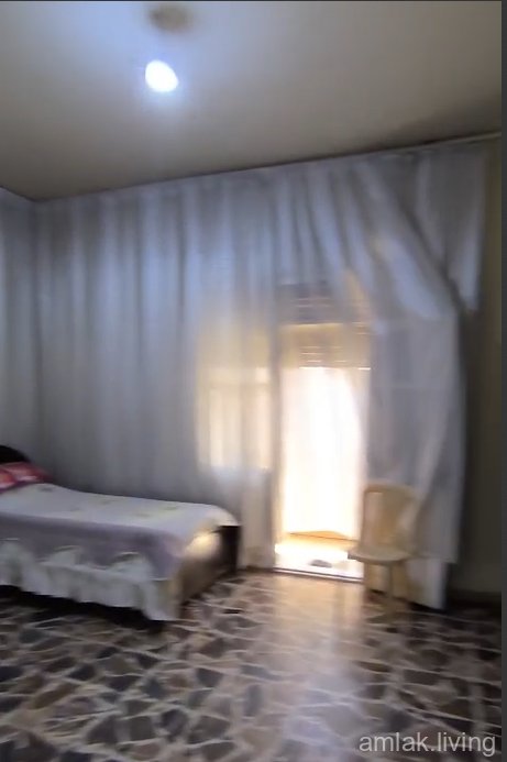 للبيع   • طابق ثاني فني • اربع غرف حرات و منافع