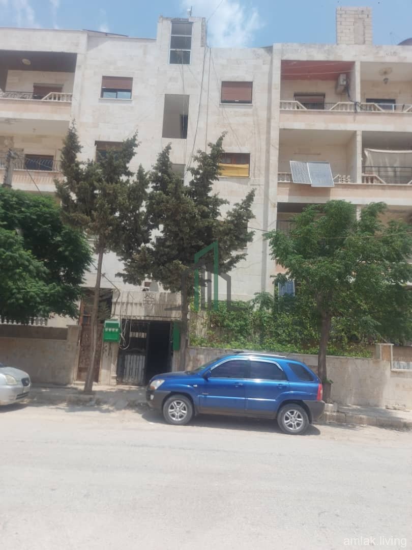 للبيع منزل خمس غرف