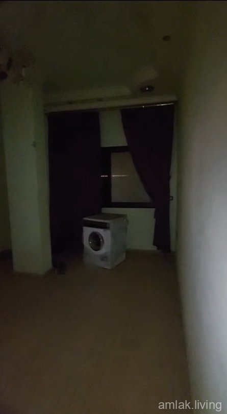 للبيع شقة 140 متر طابو اخضر طابق اول فني بناء حديث