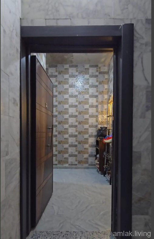 للبيع شقة جديدة وبناء جديد شارع العشرين