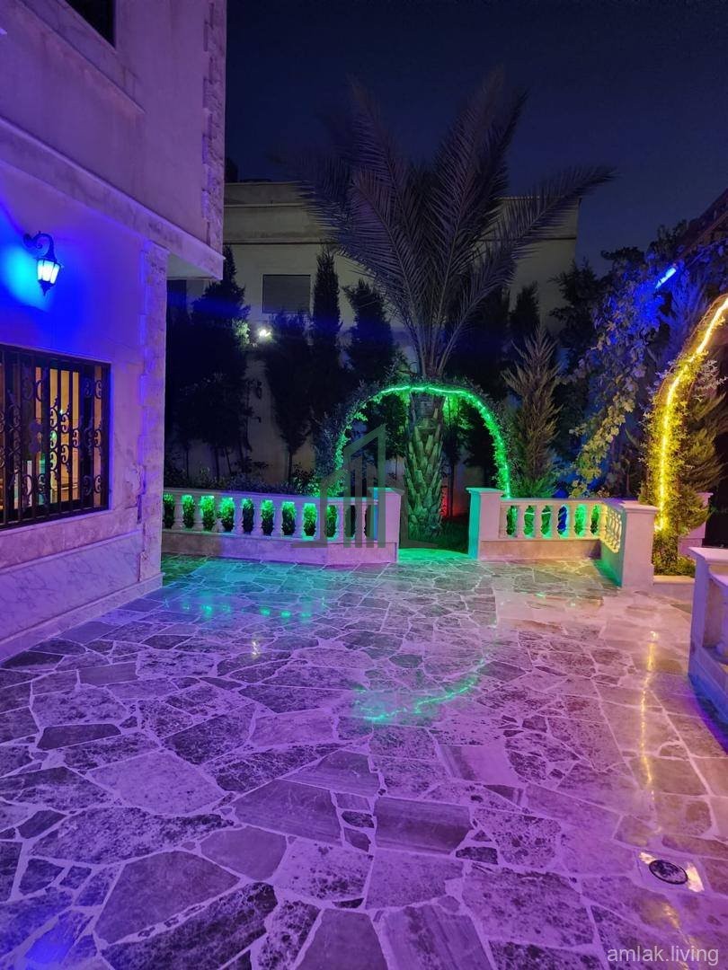 مزرعة مساحة دنم على طريق السرايا