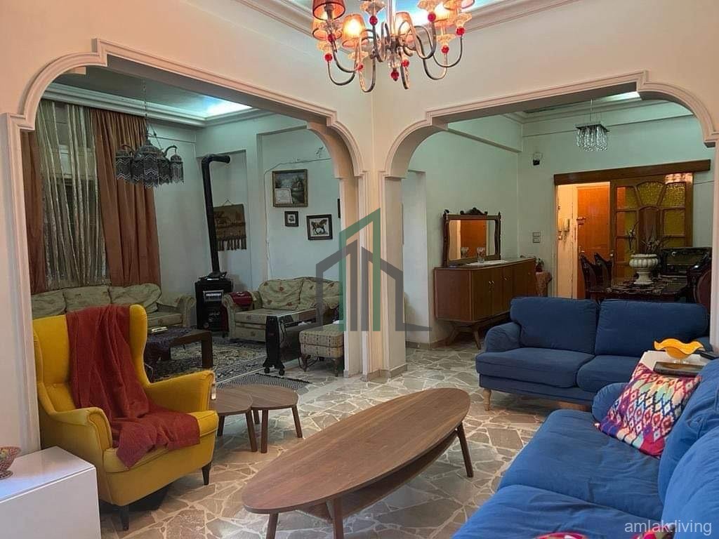 شقة في شارع بغداد للبيع