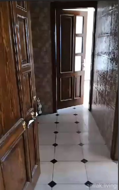 شقة في شيخ تلت على الشارع العام في ادلب