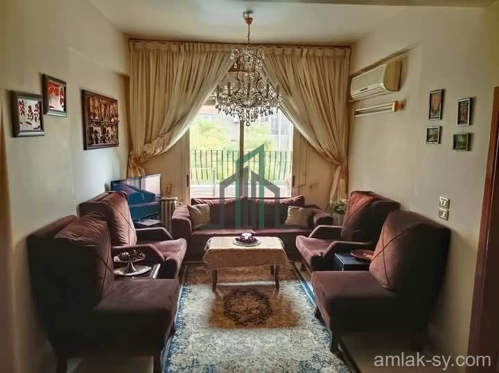 منزل ١٤٠م٢ في شرقي ركن الدين للبيع