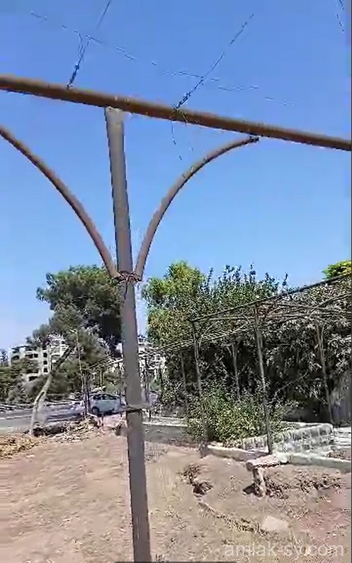 ارض 1000م على طريق مطار دمشق الدولي للبيع (565)