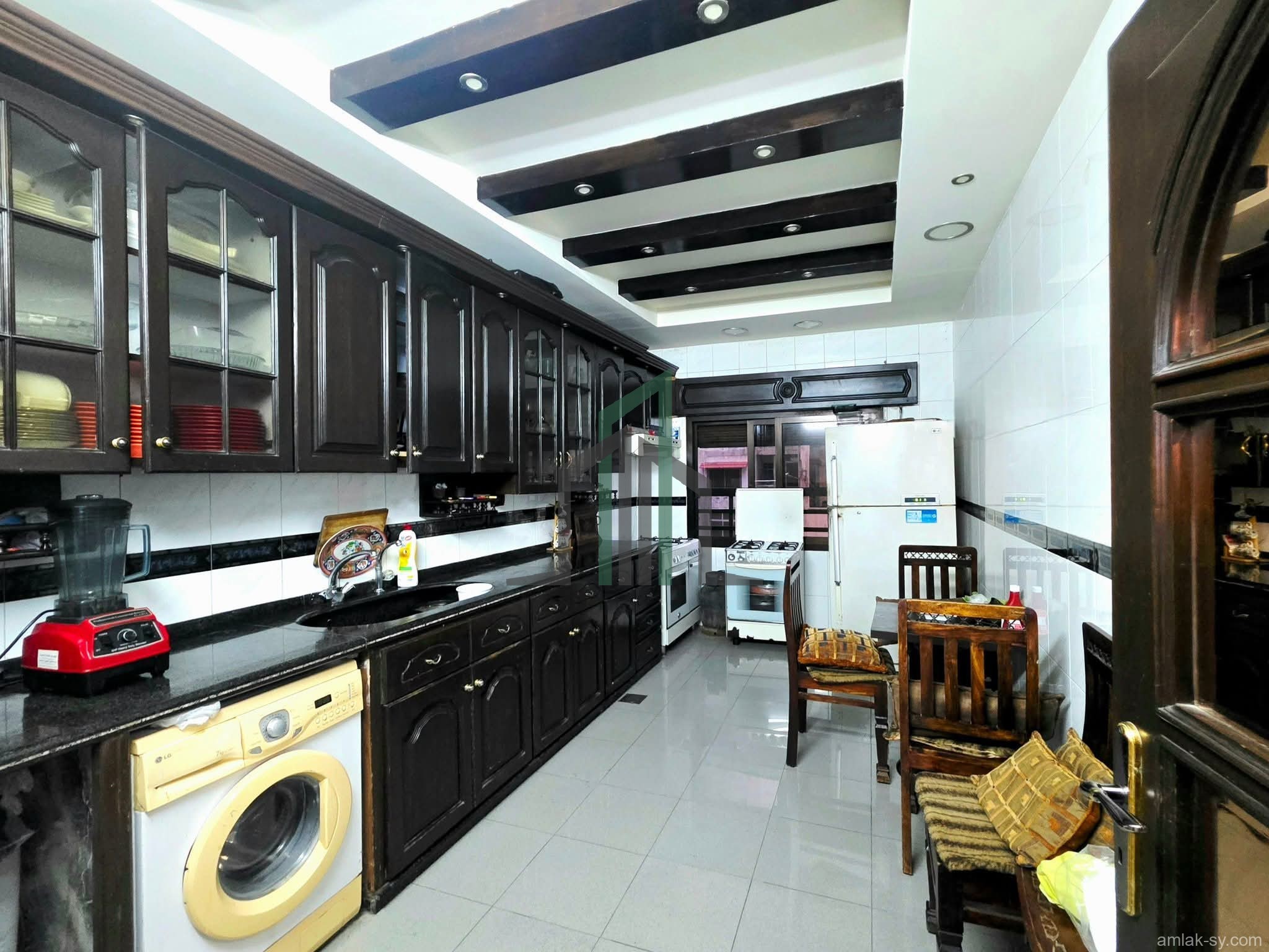 شقة 150م في الاوقاف للبيع