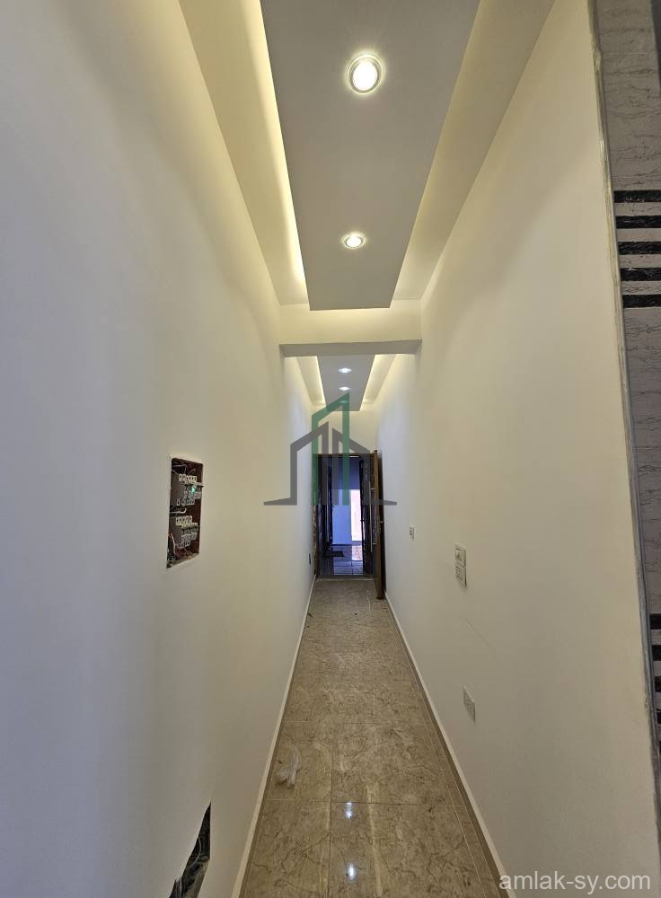 شقة 135م  مقابل مدرسة الأندلــــس الخــــاصـــة