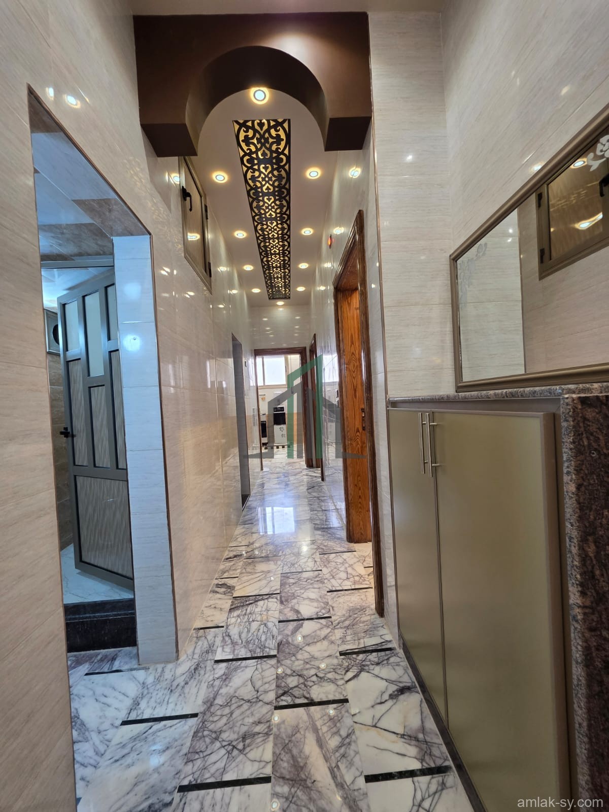 شقة فخمة في حي المهندسي للبيع