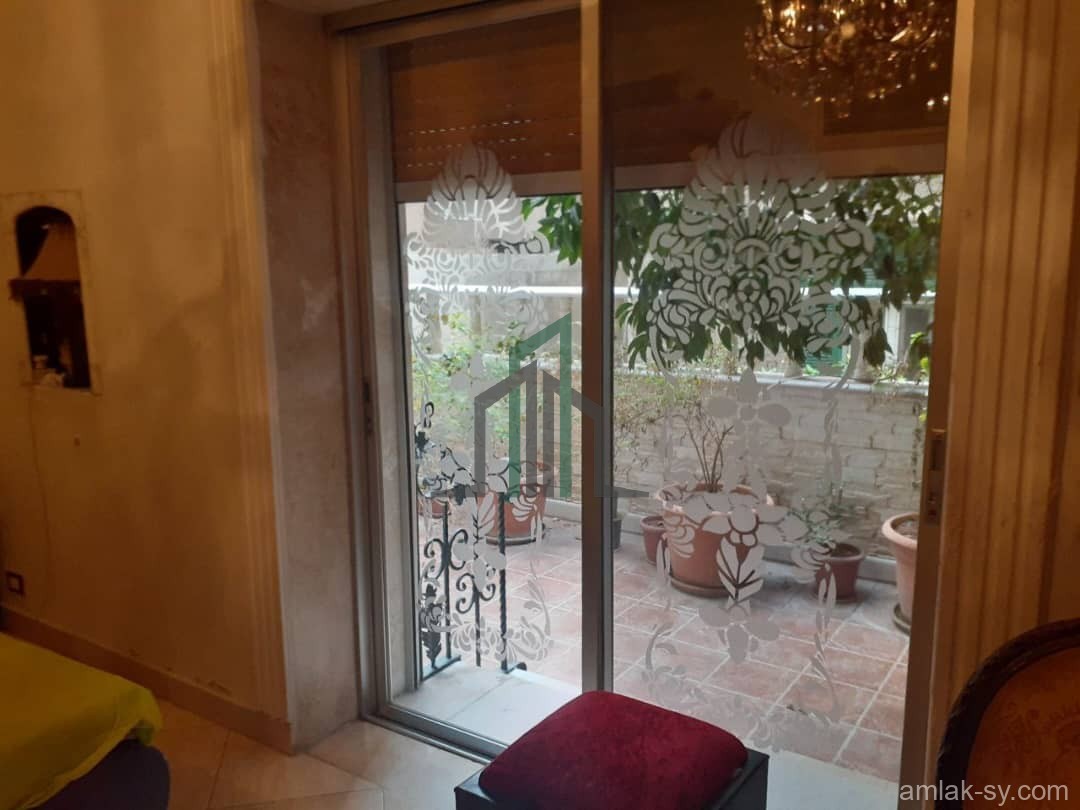 شقة 200م في المالكي للبيع