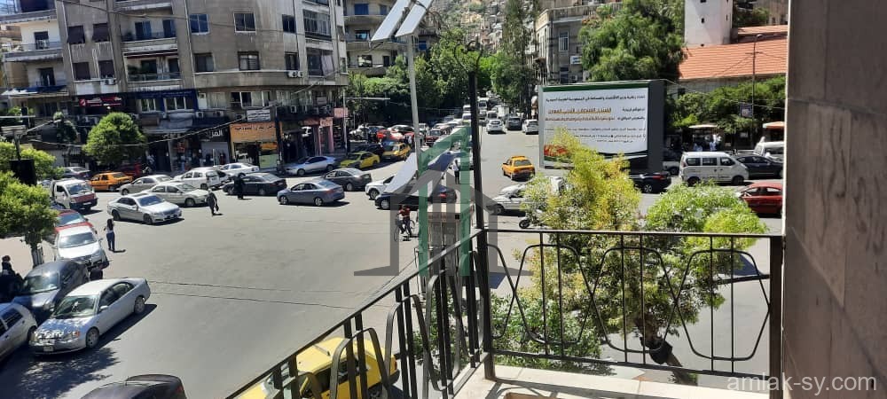 شقة 160م مقابل جامع الجسر الابيض للبيع