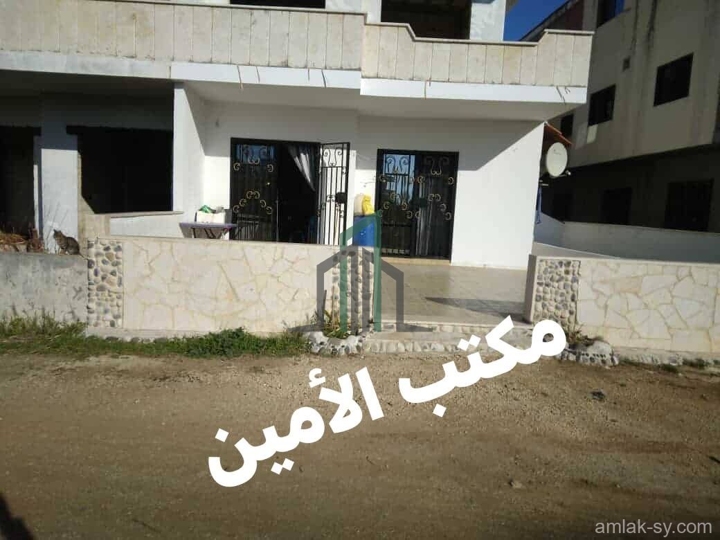 شاليه أرضية 130م تبعد 300م عن البحر للبيع