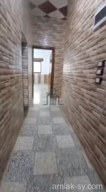 شقة 250م في حي الجامعة للبيع