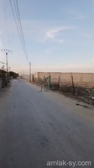 ارض دونم ونص على مفرق المستقبل في طريق المطار للبيع (41)