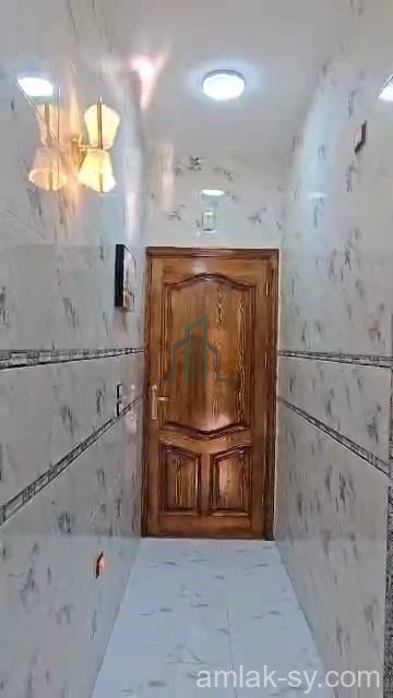 شقة  ثلاث غرف ومنافع في ادلب الجديدة للبيع