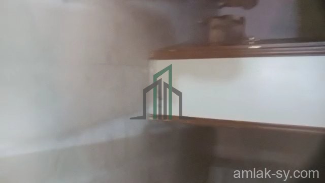 شقة 4 غرف مفروشة خلف مسجد الوفائي في الانشاءات للايجار