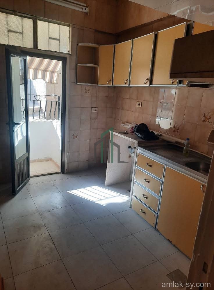 شقة فاضية للأجار في ركن الدين شارع أسد الدين