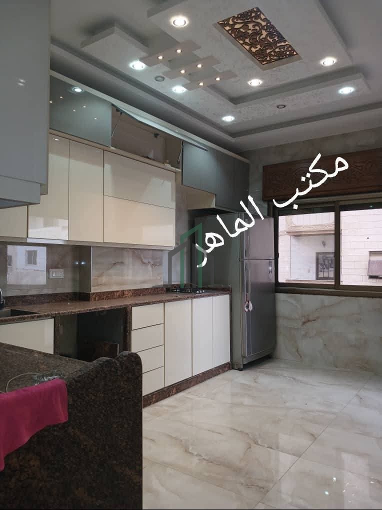 شقة للبيع 150 م شرقية قبلية غربية- اشرفية صحنايا