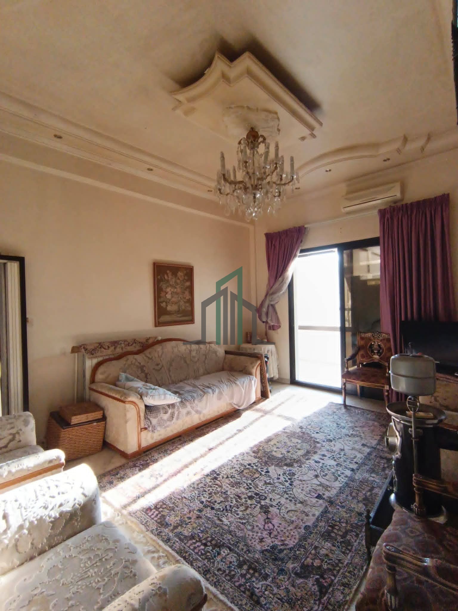 شقة للبيع 270 م قبلية شمالية- دمشق- الميسات اطلالة على جامع الكويتي