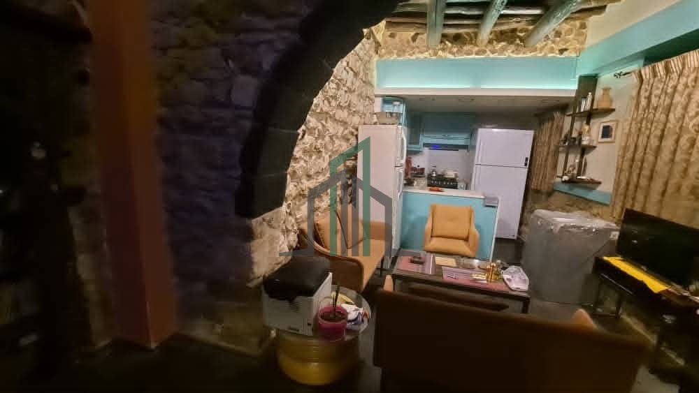 شقة للبيع 160 م طابقين- دمشق- عين الكرش- بالقرب من فندق الماجد