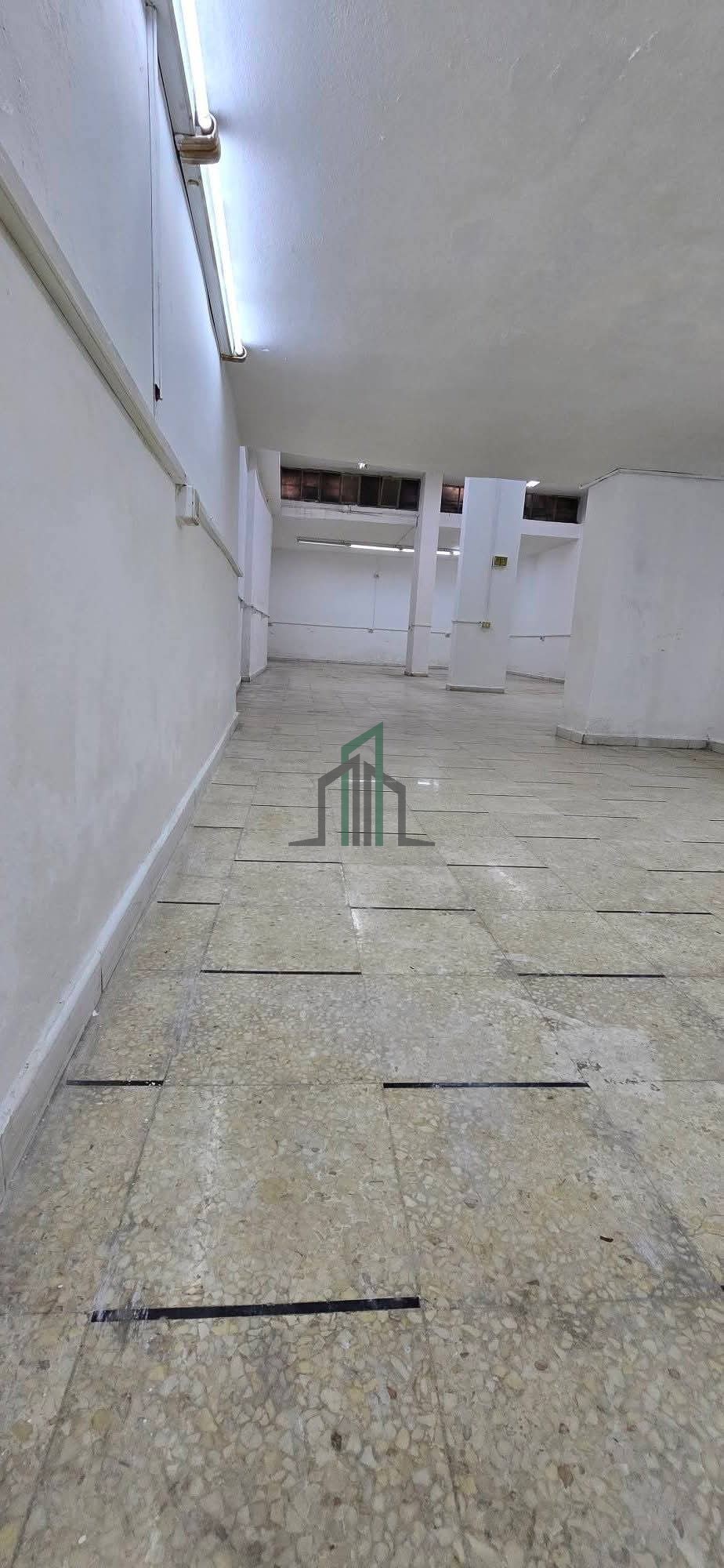 قبو للبيع 150- ريف دمشق- حرستا جانب جامع الزهراء