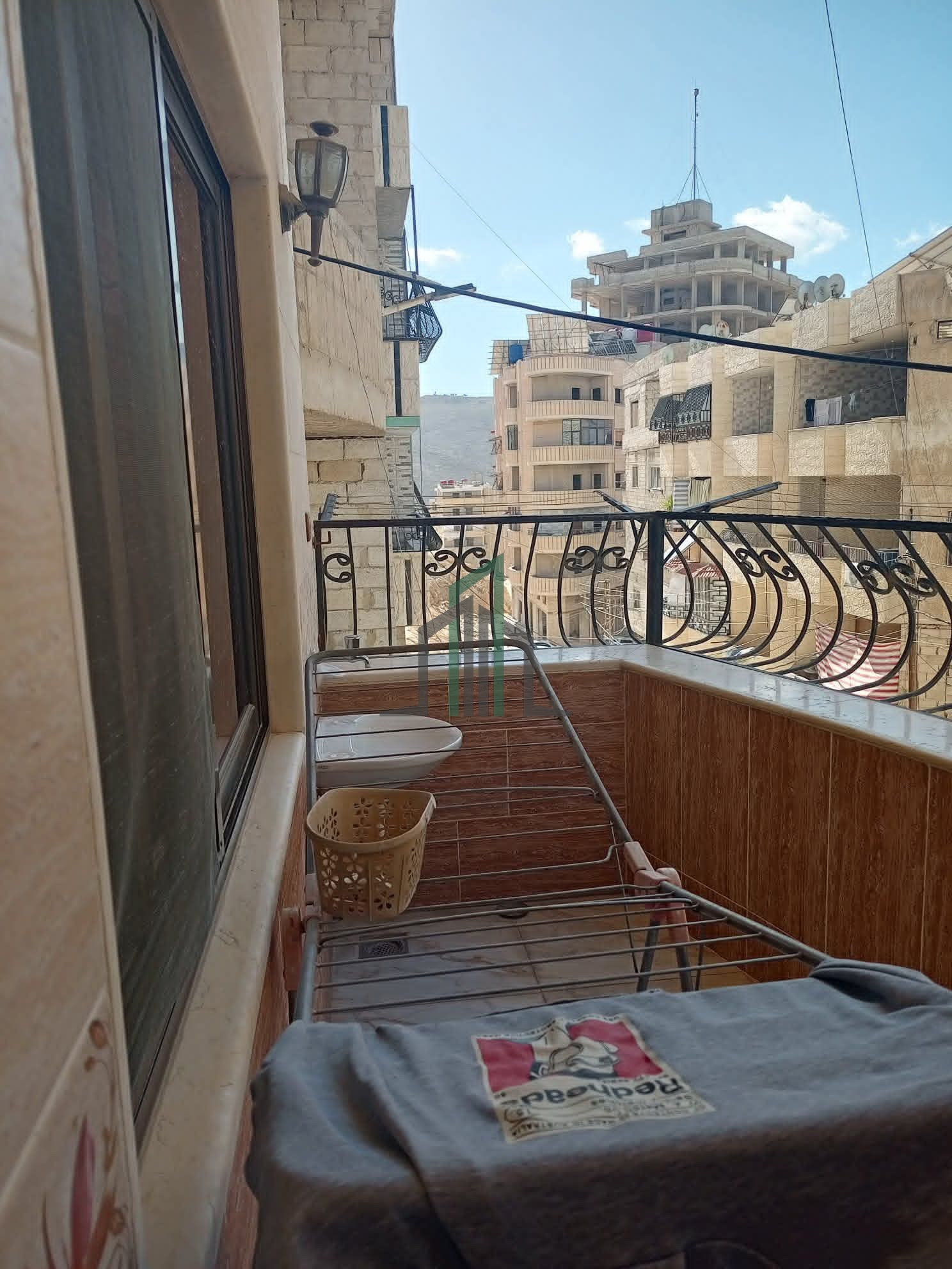 شقة للبيع -ريف دمشق- معربا-حي الشرق