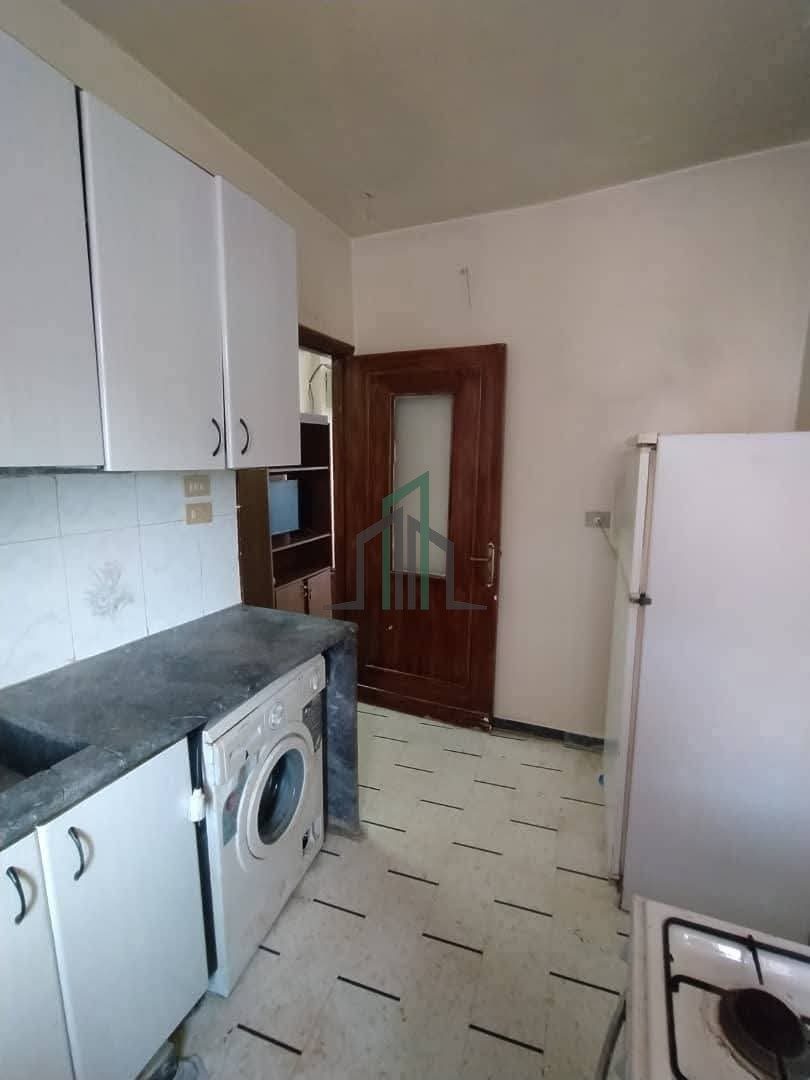 شقة للاجار - دمشق- المزة 86