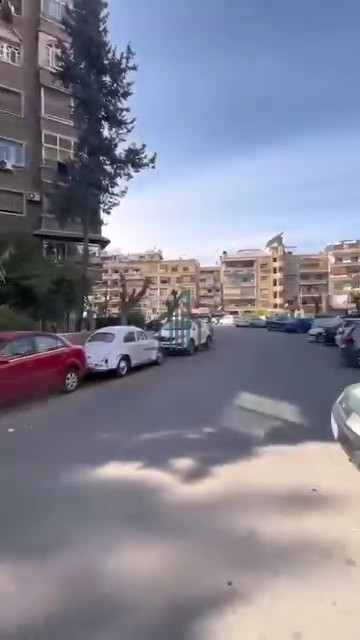 شقة للبيع 100م -دمشق-التجارة مقابل حديقة التجارة الغربي