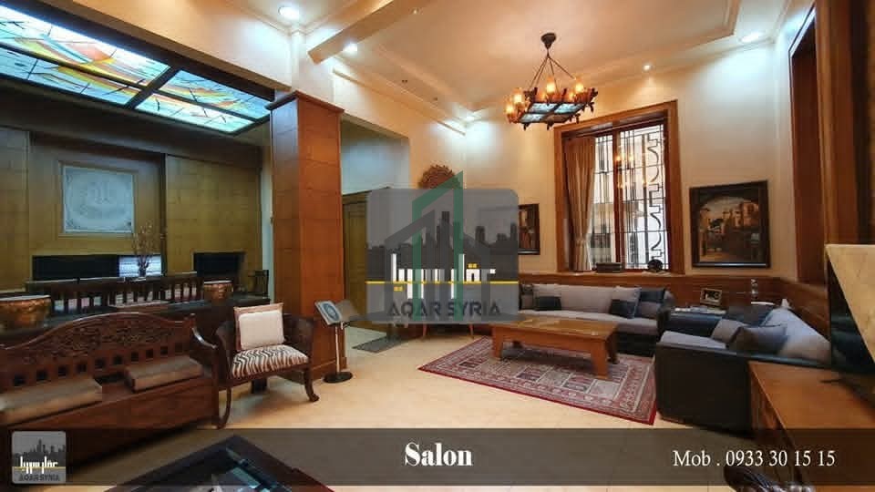 شقة للبيع 250م مع حديقة 20م - دنشق - الطلياني